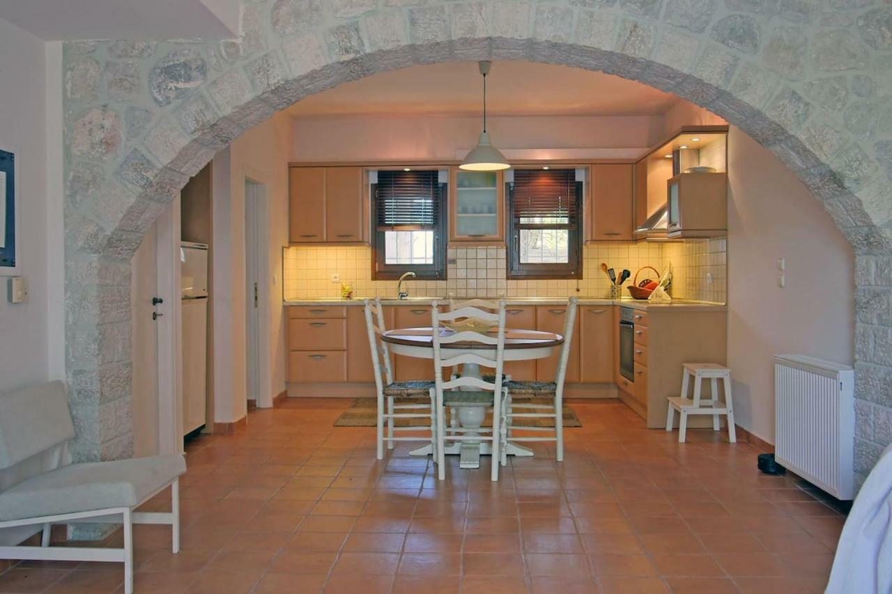 Apollo House Porto Heli